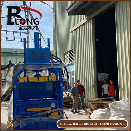 Máy Ép Kiện Nhựa